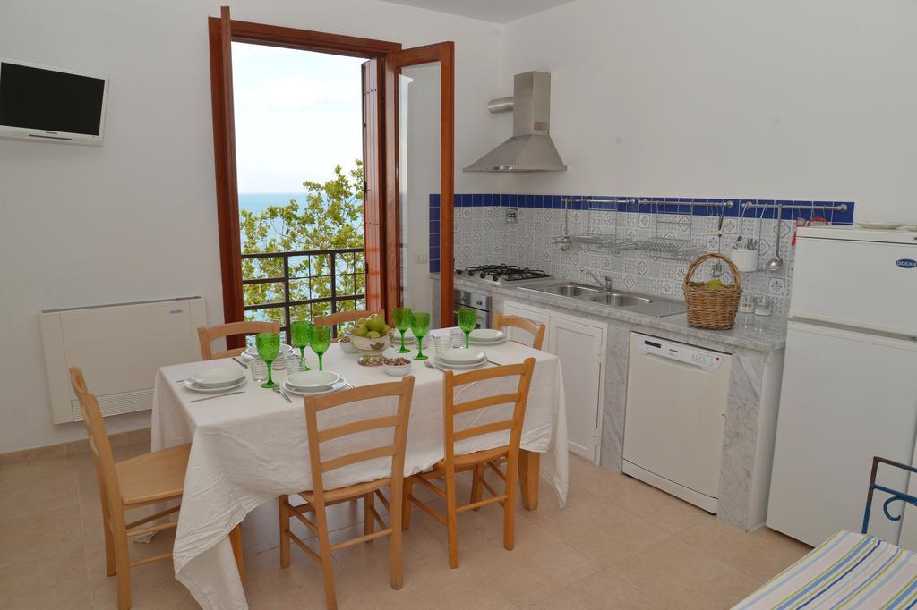 Marco Polo Casa Vacanze Поллина Экстерьер фото