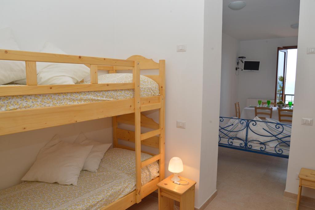 Marco Polo Casa Vacanze Поллина Экстерьер фото