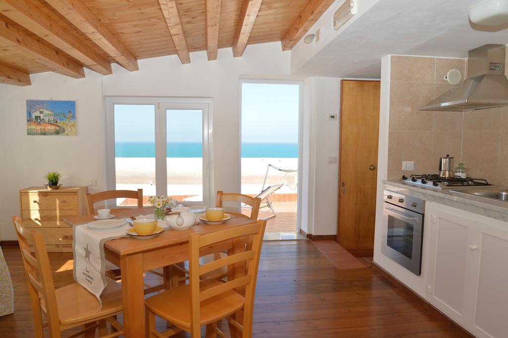 Marco Polo Casa Vacanze Поллина Экстерьер фото