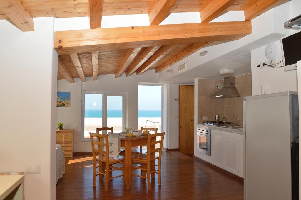 Marco Polo Casa Vacanze Поллина Экстерьер фото